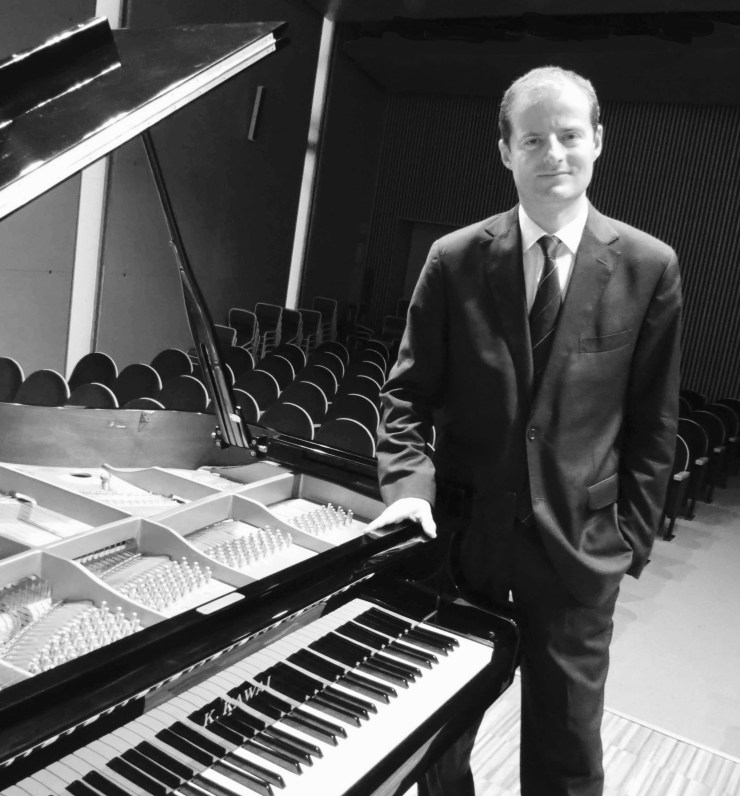 ClaudioCarboPianista