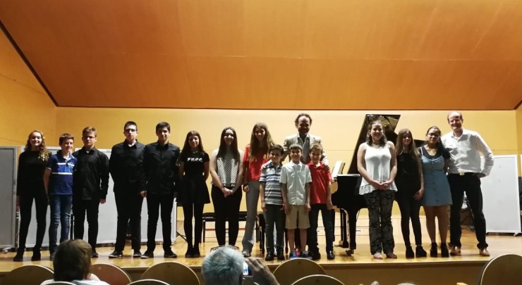 56fb33d6-ae6f-4910-8b25-5f83efa3d909